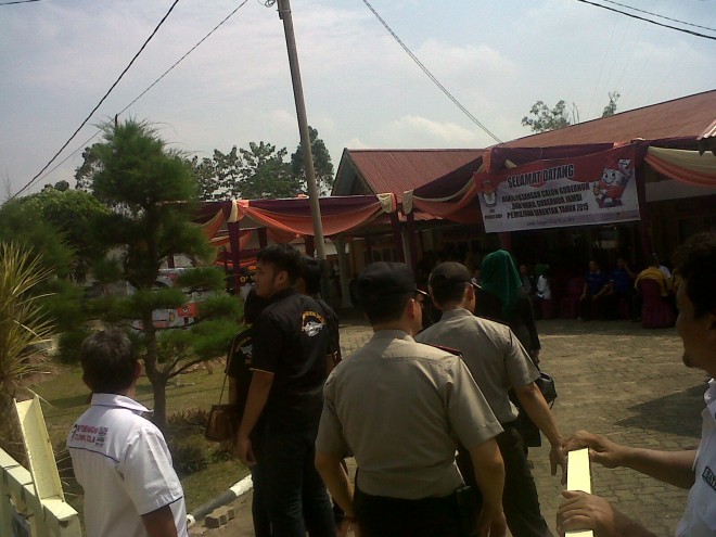 Suasana Kantor KPU provinsi Jambi.